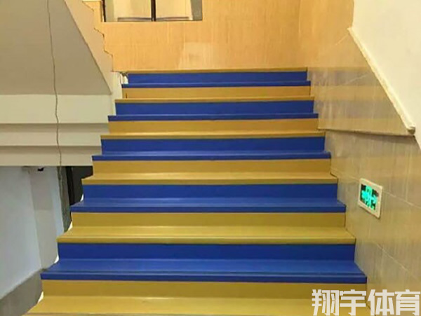 樓梯踏步